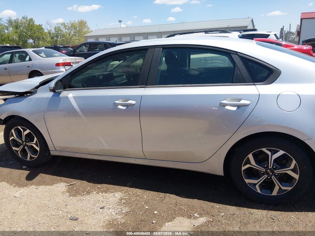 Aukcja sprzedaży 2019 Kia Forte Lxs, vin: 3KPF24AD2KE081400, numer aukcji: 45046400