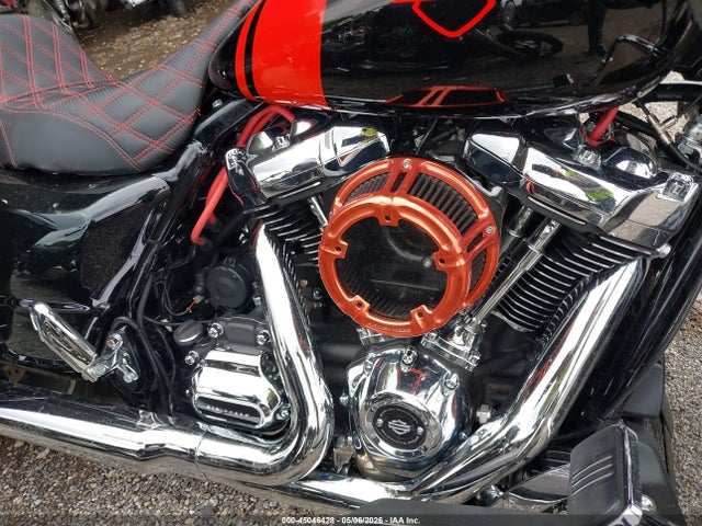 Harley-Davidson FLTRX 2020 1HD1KHC12LB642695 Image 8