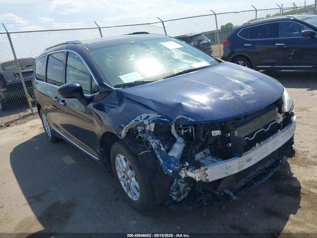 45046452 :رقم المزاد ، 2C4RC1BG3LR157658 vin ، 2020 Chrysler Pacifica Touring L مزاد بيع