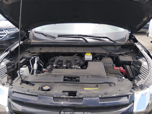 5N1DR3AC3RC285625 Nissan Pathfinder S 4wd