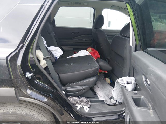 5N1DR3AC3RC285625 Nissan Pathfinder S 4wd