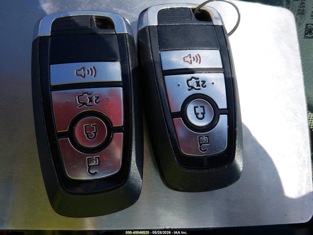 Продажа на аукционе авто 2018 Ford Fusion Hybrid Se, vin: 3FA6P0LU1JR248852, номер лота: 45046520