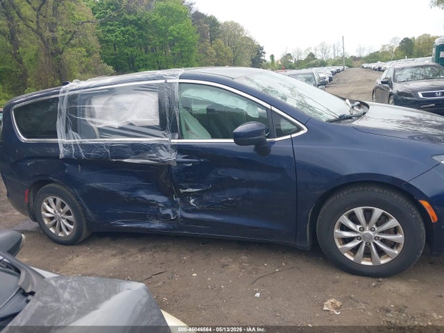 Продаж на аукціоні авто 2018 Chrysler Pacifica Lx, vin: 2C4RC1CG6JR274839, номер лоту: 45046564