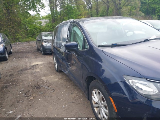 Продаж на аукціоні авто 2018 Chrysler Pacifica Lx, vin: 2C4RC1CG6JR274839, номер лоту: 45046564