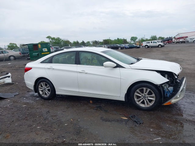 2013 Hyundai Sonata Gls მანქანა იყიდება აუქციონზე, vin: 5NPEB4ACXDH523471, აუქციონის ნომერი: 45046579