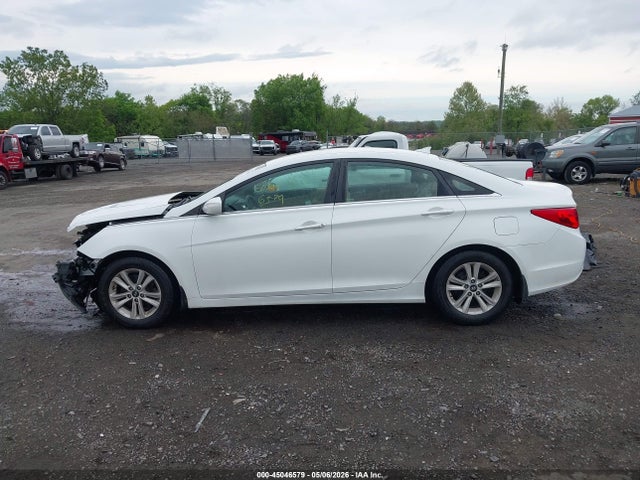 2013 Hyundai Sonata Gls მანქანა იყიდება აუქციონზე, vin: 5NPEB4ACXDH523471, აუქციონის ნომერი: 45046579