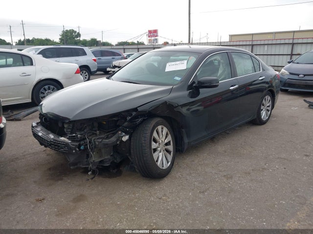 45046590 :رقم المزاد ، 1HGCR2F72FA165670 vin ، 2015 Honda Accord Ex مزاد بيع