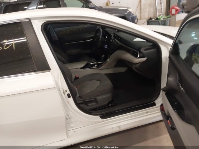 Aukcja sprzedaży 2018 Toyota Camry Le, vin: 4T1B11HK3JU081292, numer aukcji: 45046621