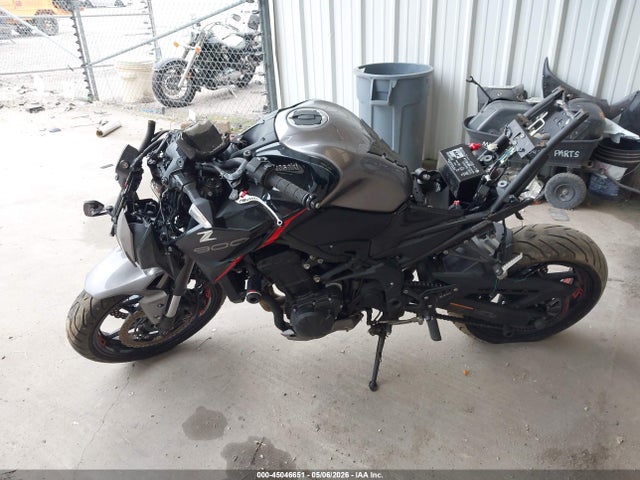 45046651 :رقم المزاد ، ML5ZRDF16PDA60997 vin ، 2023 Kawasaki Zr900 F مزاد بيع