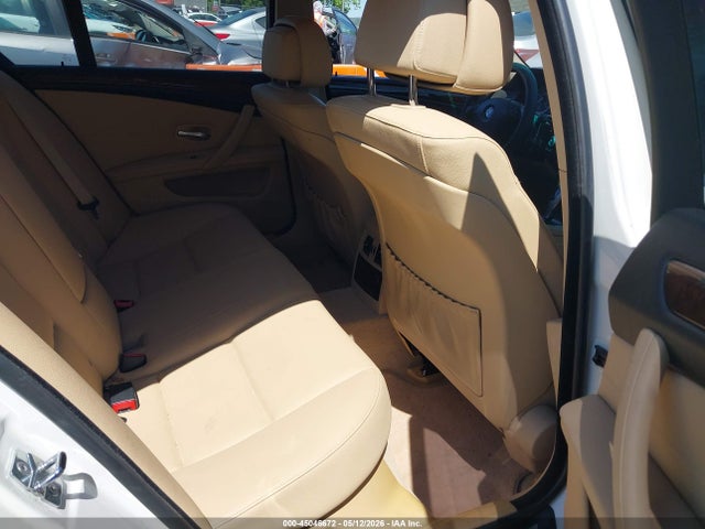 2008 Bmw 528i მანქანა იყიდება აუქციონზე, vin: WBANU53568C111951, აუქციონის ნომერი: 45046672