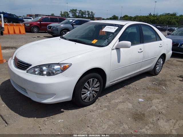 Продажа на аукционе авто 2006 Toyota Camry Le, vin: 4T1BE32K36U730055, номер лота: 45046678