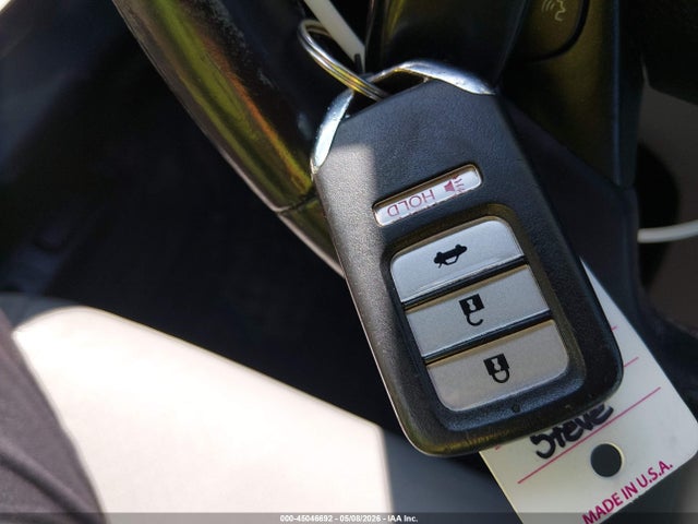 45046692 :رقم المزاد ، 1HGCR2F8XFA269073 vin ، 2015 Honda Accord Ex-l مزاد بيع