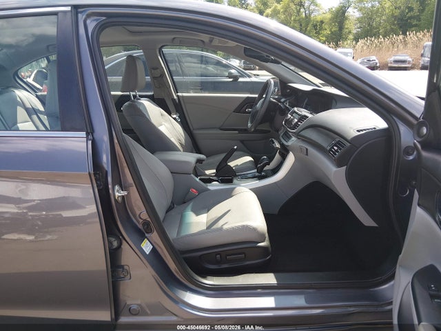 2015 Honda Accord Ex-l მანქანა იყიდება აუქციონზე, vin: 1HGCR2F8XFA269073, აუქციონის ნომერი: 45046692