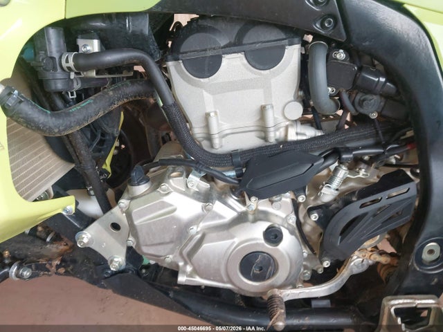 45046695 :رقم المزاد ، 5Y4AJ69E9SA107894 vin ، 2025 Yamaha Yfz450 R مزاد بيع
