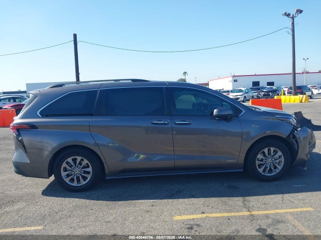 Продаж на аукціоні авто 2021 Toyota Sienna Xle, vin: 5TDJRKEC7MS033380, номер лоту: 45046706