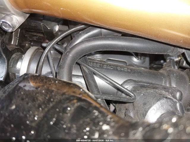 45046725 :رقم المزاد ، JYARM38E1SA019484 vin ، 2025 Yamaha Yzfr7 مزاد بيع