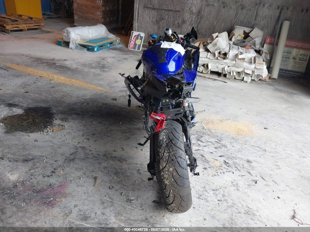 2025 Yamaha Yzfr7 მანქანა იყიდება აუქციონზე, vin: JYARM38E1SA019484, აუქციონის ნომერი: 45046725