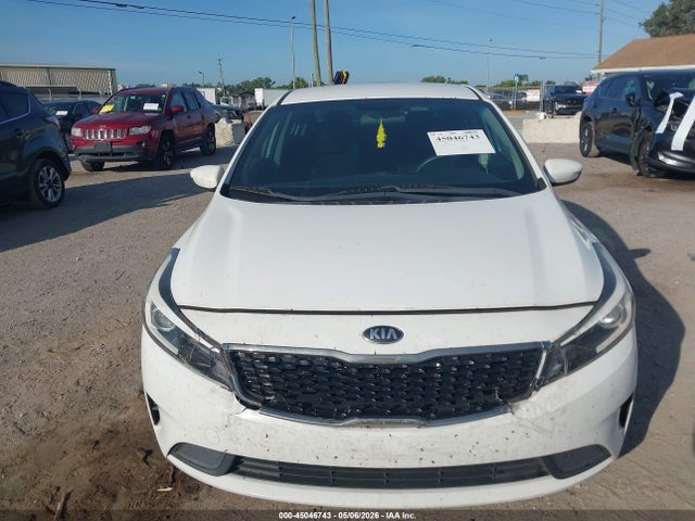 2017 Kia Forte Lx მანქანა იყიდება აუქციონზე, vin: 3KPFK4A7XHE097010, აუქციონის ნომერი: 45046743