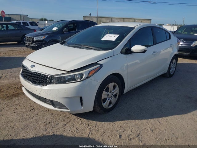 2017 Kia Forte Lx მანქანა იყიდება აუქციონზე, vin: 3KPFK4A7XHE097010, აუქციონის ნომერი: 45046743