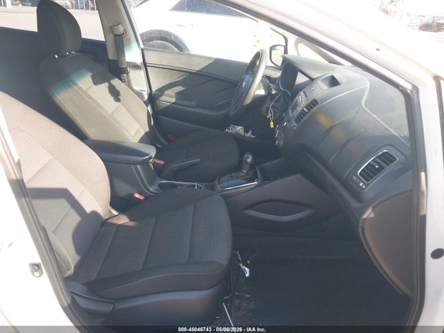 2017 Kia Forte Lx მანქანა იყიდება აუქციონზე, vin: 3KPFK4A7XHE097010, აუქციონის ნომერი: 45046743