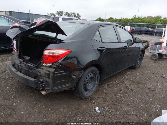 45046762 :رقم المزاد ، 5YFBURHE1HP589126 vin ، 2017 Toyota Corolla Le مزاد بيع