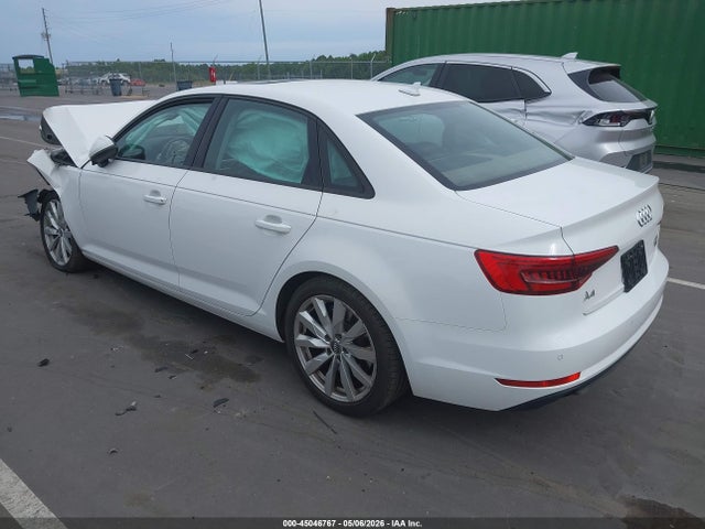 45046767 :رقم المزاد ، WAUANAF44HN005221 vin ، 2017 Audi A4 2.0t Premium مزاد بيع
