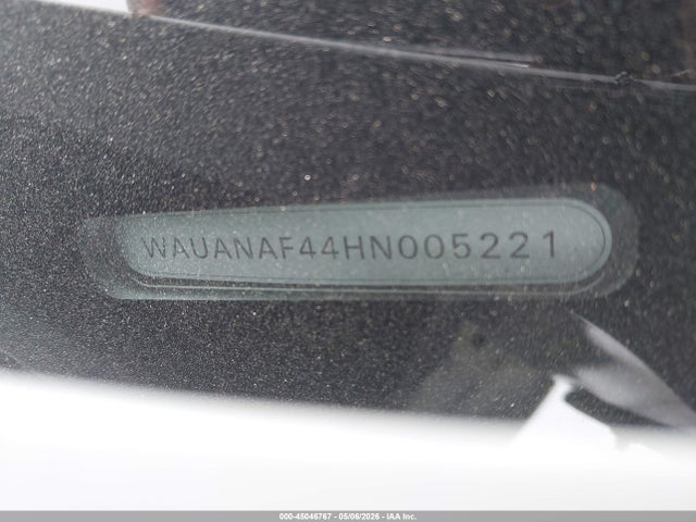 45046767 :رقم المزاد ، WAUANAF44HN005221 vin ، 2017 Audi A4 2.0t Premium مزاد بيع