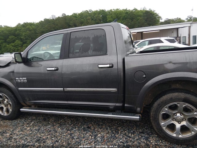 45046772 :رقم المزاد ، 1C6RR7NTXHS816598 vin ، 2017 Ram 1500 Laramie  4x4 5'7 Box مزاد بيع