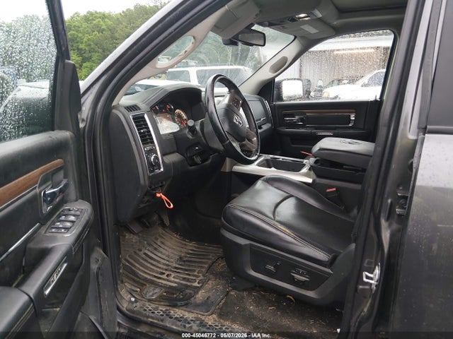 45046772 :رقم المزاد ، 1C6RR7NTXHS816598 vin ، 2017 Ram 1500 Laramie  4x4 5'7 Box مزاد بيع