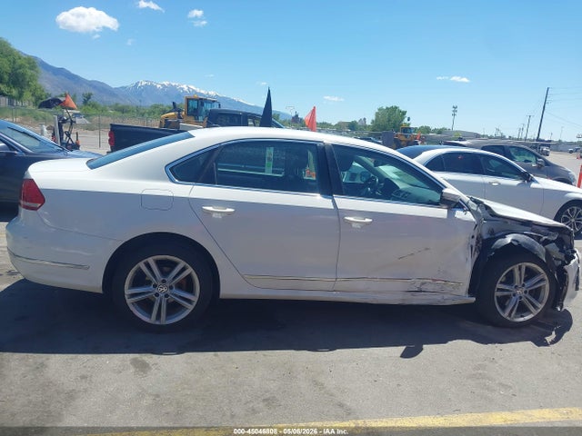 2013 Volkswagen Passat 2.0l Tdi Se მანქანა იყიდება აუქციონზე, vin: 1VWBN7A37DC123727, აუქციონის ნომერი: 45046808