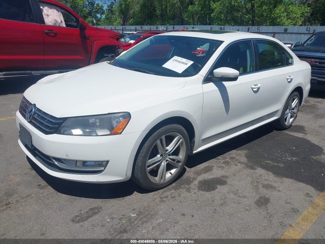 2013 Volkswagen Passat 2.0l Tdi Se მანქანა იყიდება აუქციონზე, vin: 1VWBN7A37DC123727, აუქციონის ნომერი: 45046808