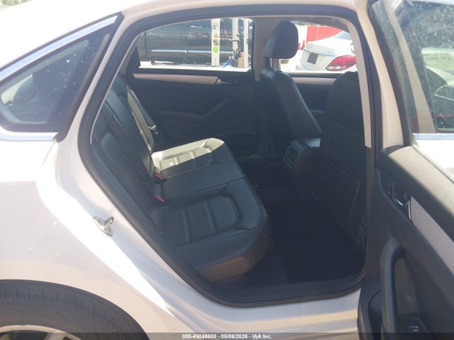 2013 Volkswagen Passat 2.0l Tdi Se მანქანა იყიდება აუქციონზე, vin: 1VWBN7A37DC123727, აუქციონის ნომერი: 45046808