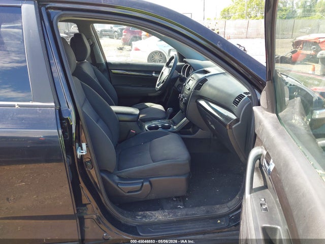 Продаж на аукціоні авто 2011 Kia Sorento Lx, vin: 5XYKTDA1XBG038220, номер лоту: 45046853
