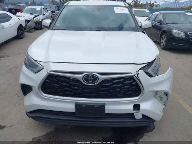5TDCZRAH3NS092351 Toyota Highlander L