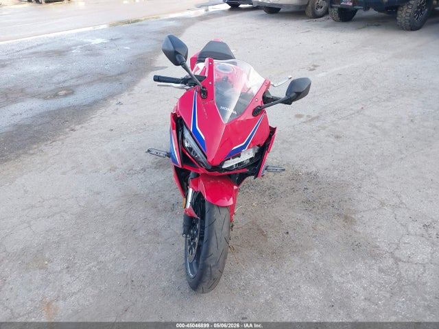 Продажа на аукционе авто 2026 Honda Cbr650 R, vin: MLHRH155XT5201693, номер лота: 45046899