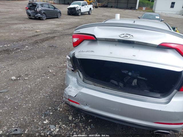 2015 Hyundai Sonata Se მანქანა იყიდება აუქციონზე, vin: 5NPE24AF9FH056833, აუქციონის ნომერი: 45046931