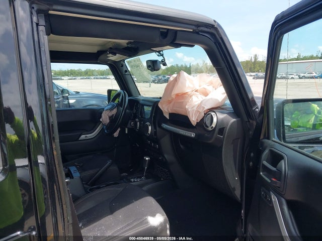 Продажа на аукционе авто 2018 Jeep Wrangler Jk Unlimited Sahara 4x4, vin: 1C4HJWEG4JL938091, номер лота: 45046939