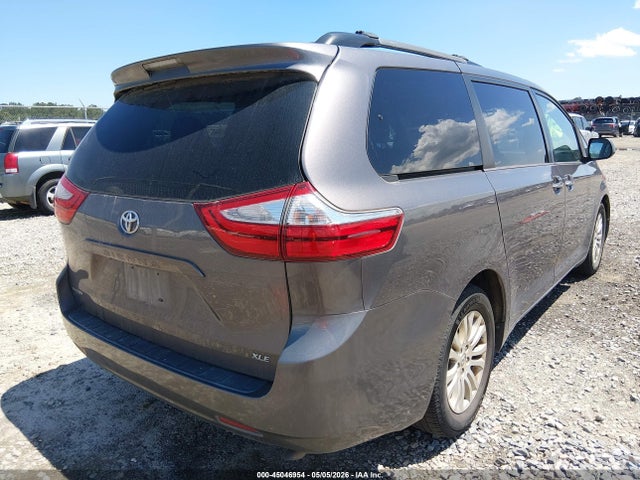 Toyota Sienna Xle 8 Passenger 2015 5TDYK3DC4FS672989 Image 4