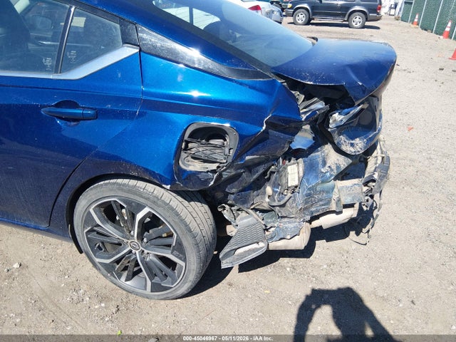 1N4BL4CV7RN302275 Nissan Altima Sr Fwd