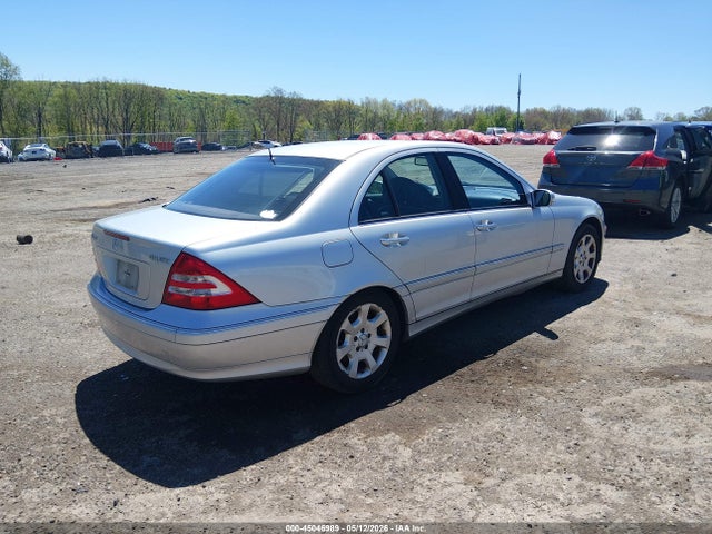 2005 Mercedes-benz C 240 Luxury 4matic მანქანა იყიდება აუქციონზე, vin: WDBRF81J45F642896, აუქციონის ნომერი: 45046989