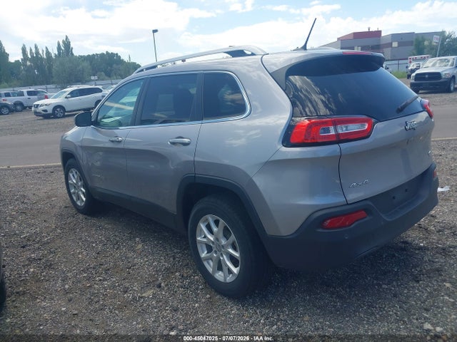 1C4PJMCB9JD528484 Jeep Cherokee Latitude 4x4
