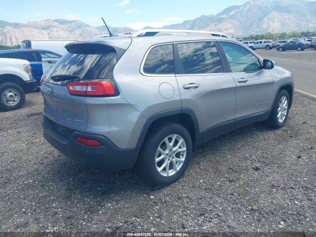 1C4PJMCB9JD528484 Jeep Cherokee Latitude 4x4