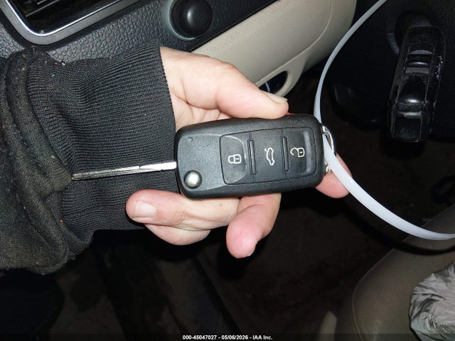 2012 Volkswagen Jetta 2.5l Se მანქანა იყიდება აუქციონზე, vin: 3VWDX7AJ0CM113443, აუქციონის ნომერი: 45047027