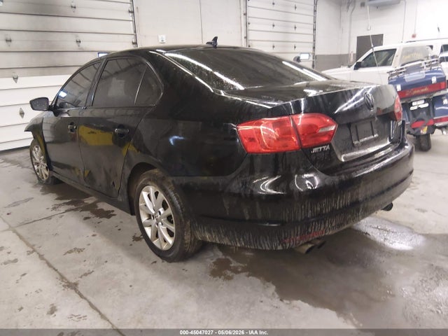 2012 Volkswagen Jetta 2.5l Se მანქანა იყიდება აუქციონზე, vin: 3VWDX7AJ0CM113443, აუქციონის ნომერი: 45047027