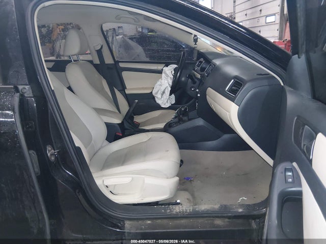 2012 Volkswagen Jetta 2.5l Se მანქანა იყიდება აუქციონზე, vin: 3VWDX7AJ0CM113443, აუქციონის ნომერი: 45047027