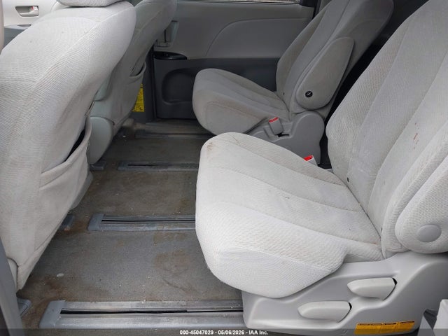 Aukcja sprzedaży 2013 Toyota Sienna Le 7 Passenger, vin: 5TDJK3DC5DS062601, numer aukcji: 45047029