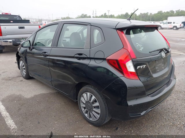 45047036 :رقم المزاد ، 3HGGK5H49LM700941 vin ، 2020 Honda Fit Lx مزاد بيع