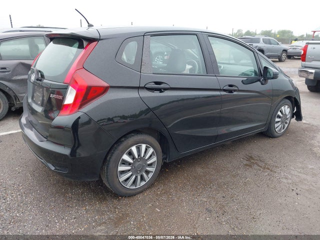 45047036 :رقم المزاد ، 3HGGK5H49LM700941 vin ، 2020 Honda Fit Lx مزاد بيع