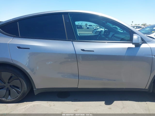 Продаж на аукціоні авто 2026 Tesla Model Y All-wheel Drive/long Range Launch Series/premium All-wheel Drive, vin: 7SAYGDEE8TF342184, номер лоту: 45047047