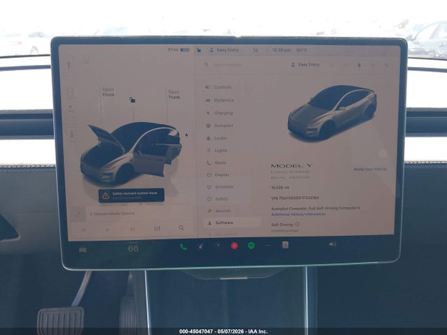 Продаж на аукціоні авто 2026 Tesla Model Y All-wheel Drive/long Range Launch Series/premium All-wheel Drive, vin: 7SAYGDEE8TF342184, номер лоту: 45047047